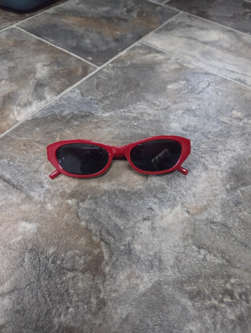 Red Sunglasses - Stylish UV Protection
